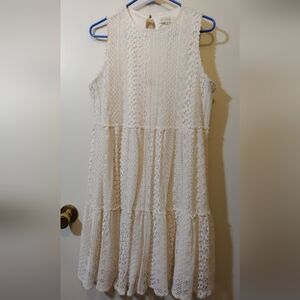 Elegant White Lace Dress